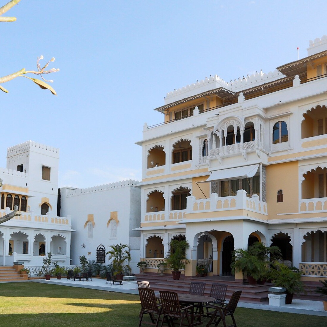 Rawla Narlai Restored Hunting Lodge botique hotel