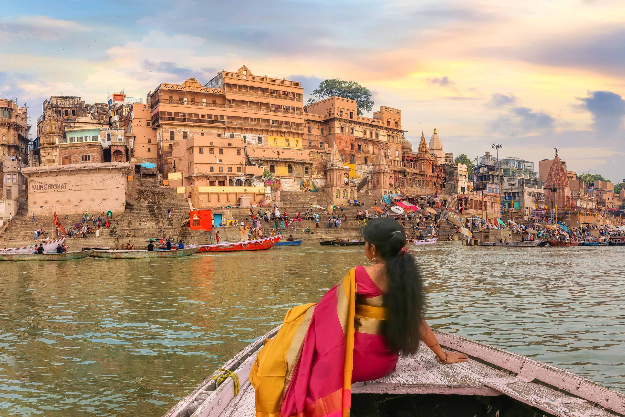 varanasi ganges river boat ride guide - varanasi-ganges-river-boat-ride-guide Varanasi, Ganges River boat