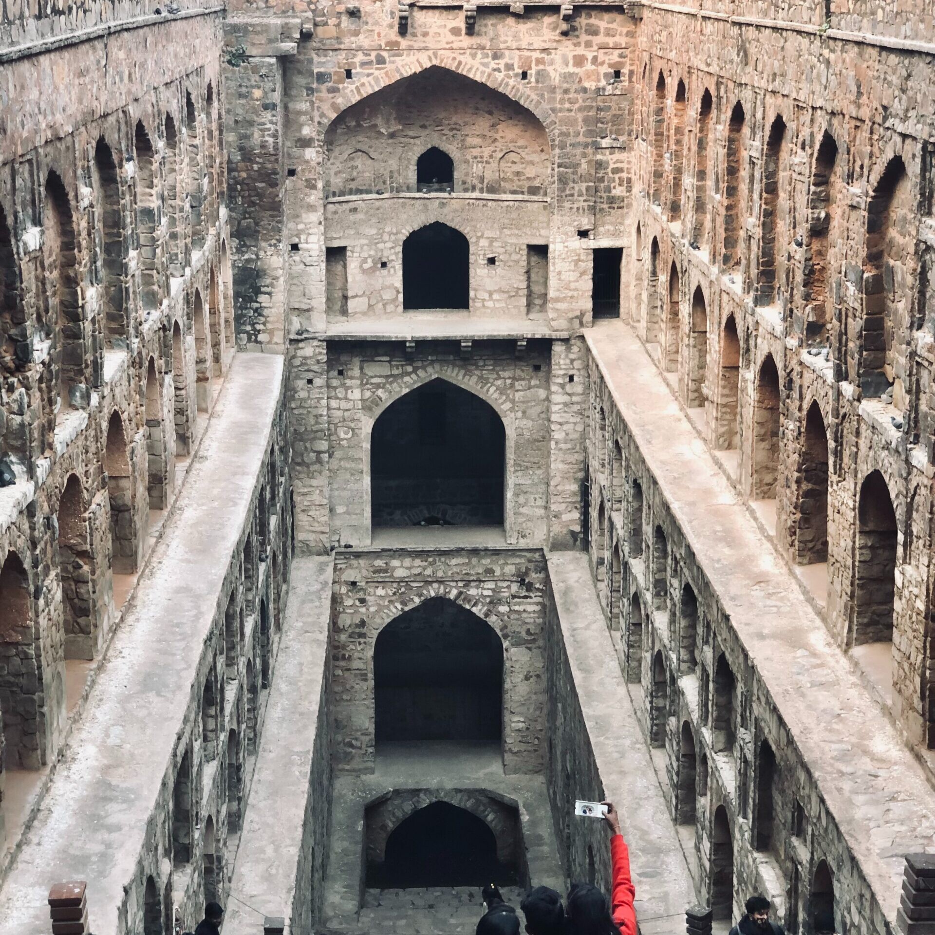 ayan ahmad yv IVr3fjXk unsplash scaled uai - Private Driver and Tour Guide - ayan-ahmad-yv-IVr3fjXk-unsplash