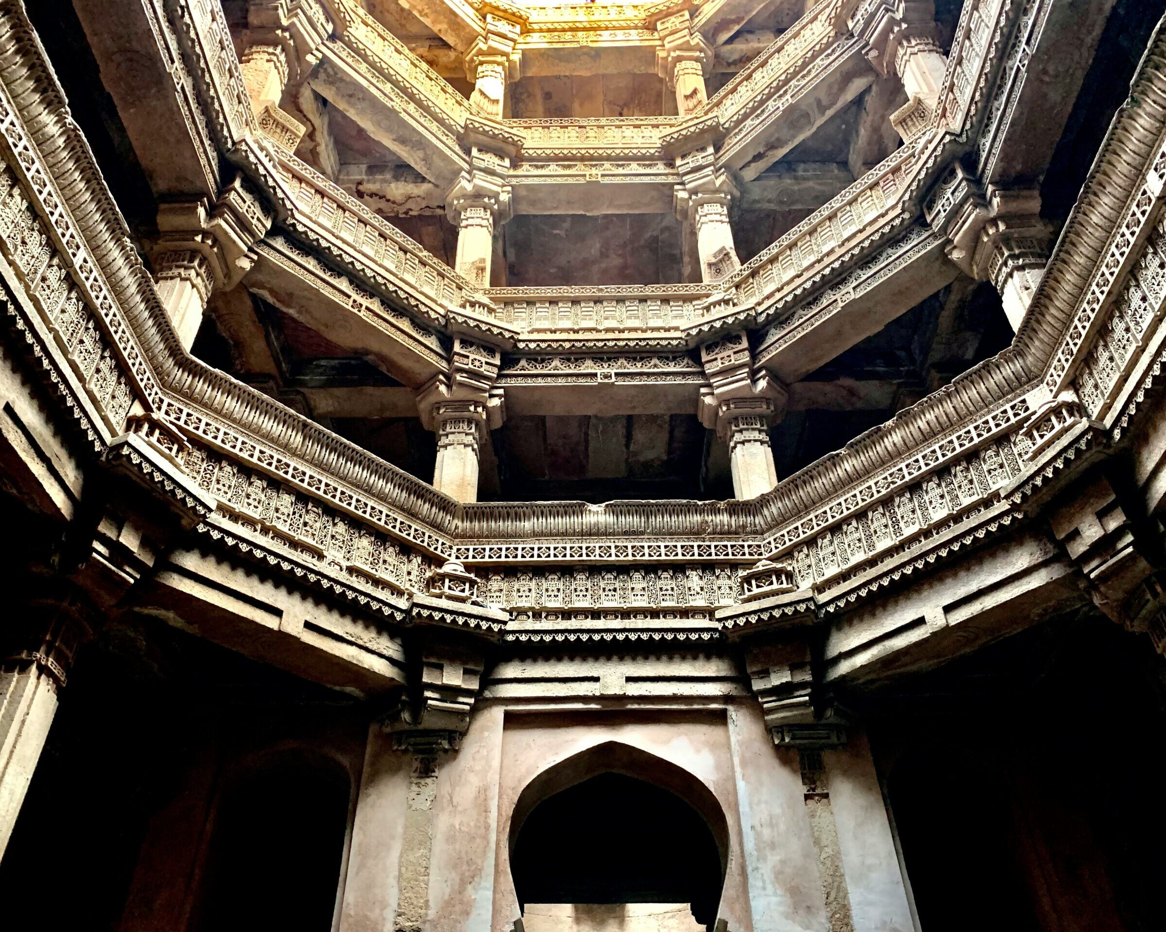 Discover Gujarat: 12-Day Itinerary from Mumbai to Bhuj