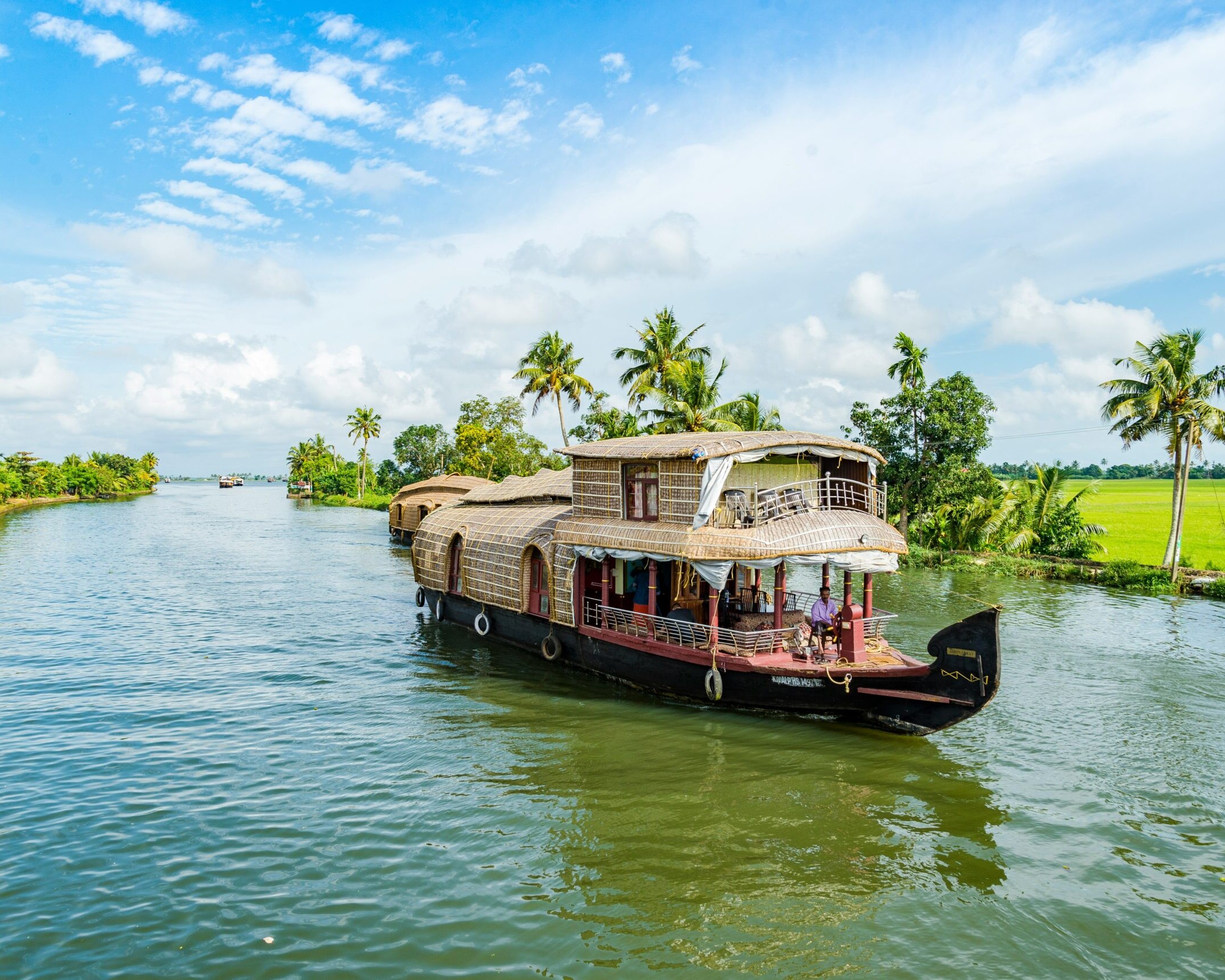 Romantic Kerala Backwaters experience on the best private driver tours in India for couples