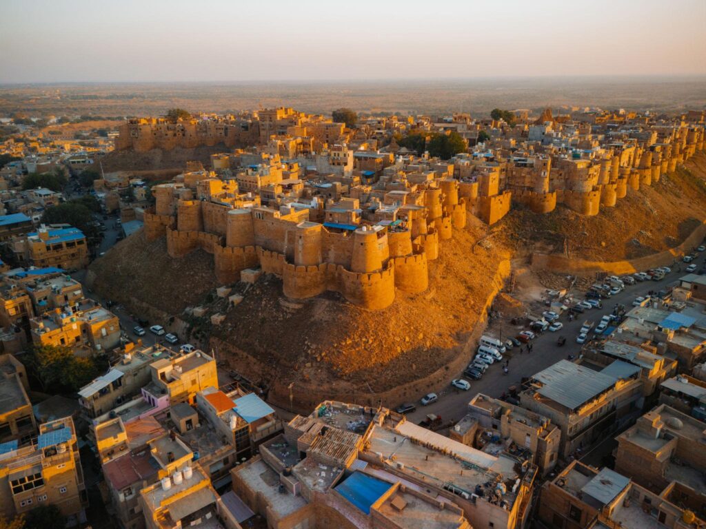 luxury rajasthan tour - Luxury India Tours | Private, Tailor-Made Journeys in Comfort Rajasthan luxury tour featuring desert forts and royal heritage cities