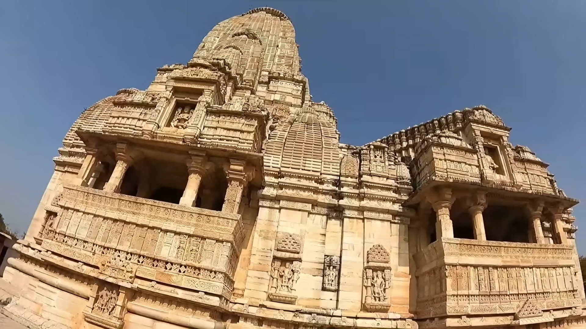 14 - Chittorgarh Fort: A Journey Through Courage, Honor, and Timeless Beauty chittorgarh fort