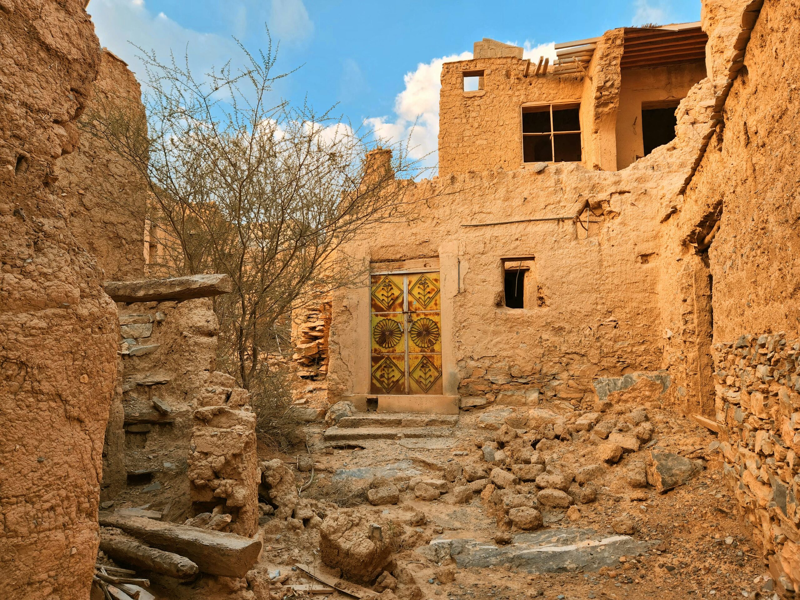max tcvetkov HxRpo 88dHs unsplash scaled - Kuldhara Haunted Village: The Real Story, Curse & Complete Travel Guide (2026) Kuldhara Haunted Village